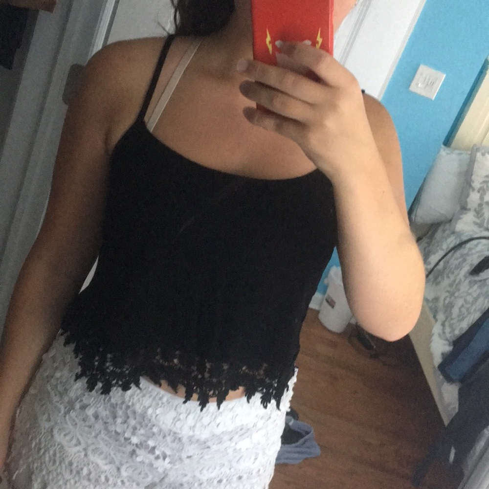 Forever 21 Crop Top withe Floral Lace Trim